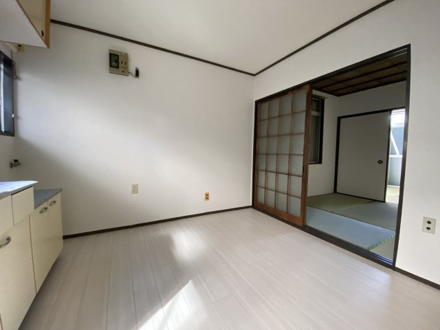 植田荘の居間・リビング|ゆったりとしたリビングです