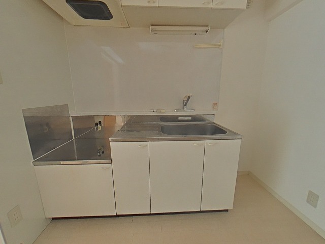 リエス成増のキッチン|お料理しやすいキッチンです