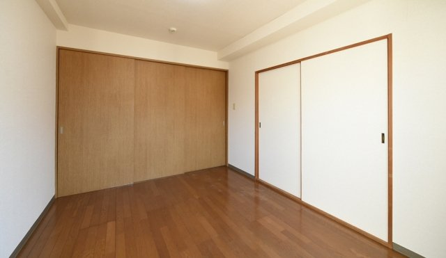 クレアパーク野方の洋室|明るい洋室です