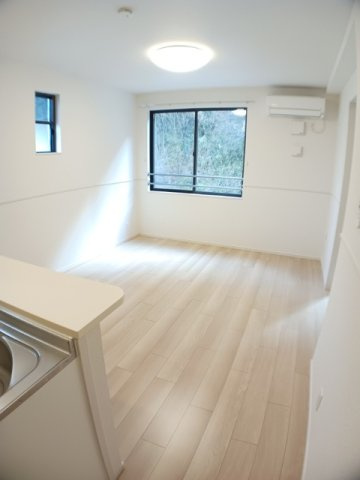 オンブラージュ　フォレスタの居間・リビング