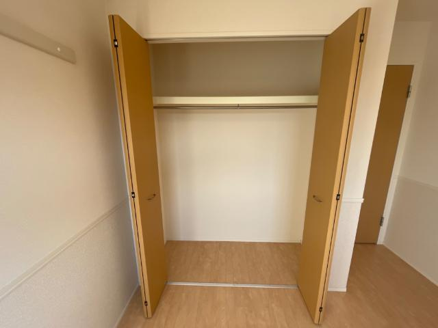 スターテラス花岡の収納|クローゼット