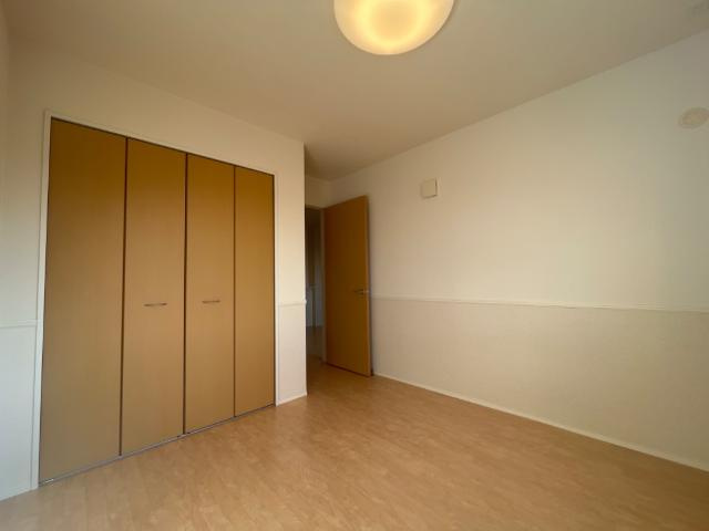 スターテラス花岡の内装|洋室