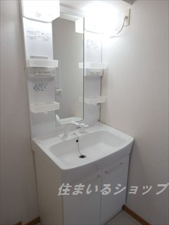 広島市安佐北区可部東１丁目のアパートの洗面所|シャンプードレッサー