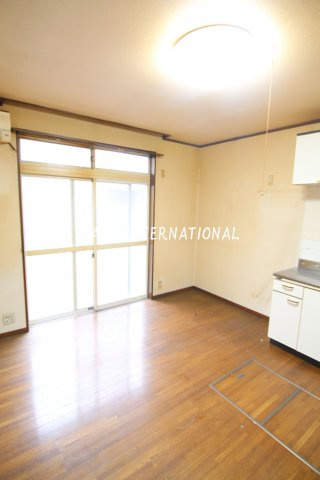 コーポ富士の居間・リビング