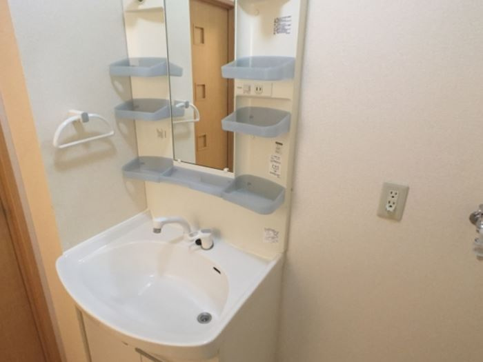 アンダンテ鈴蘭の洗面所