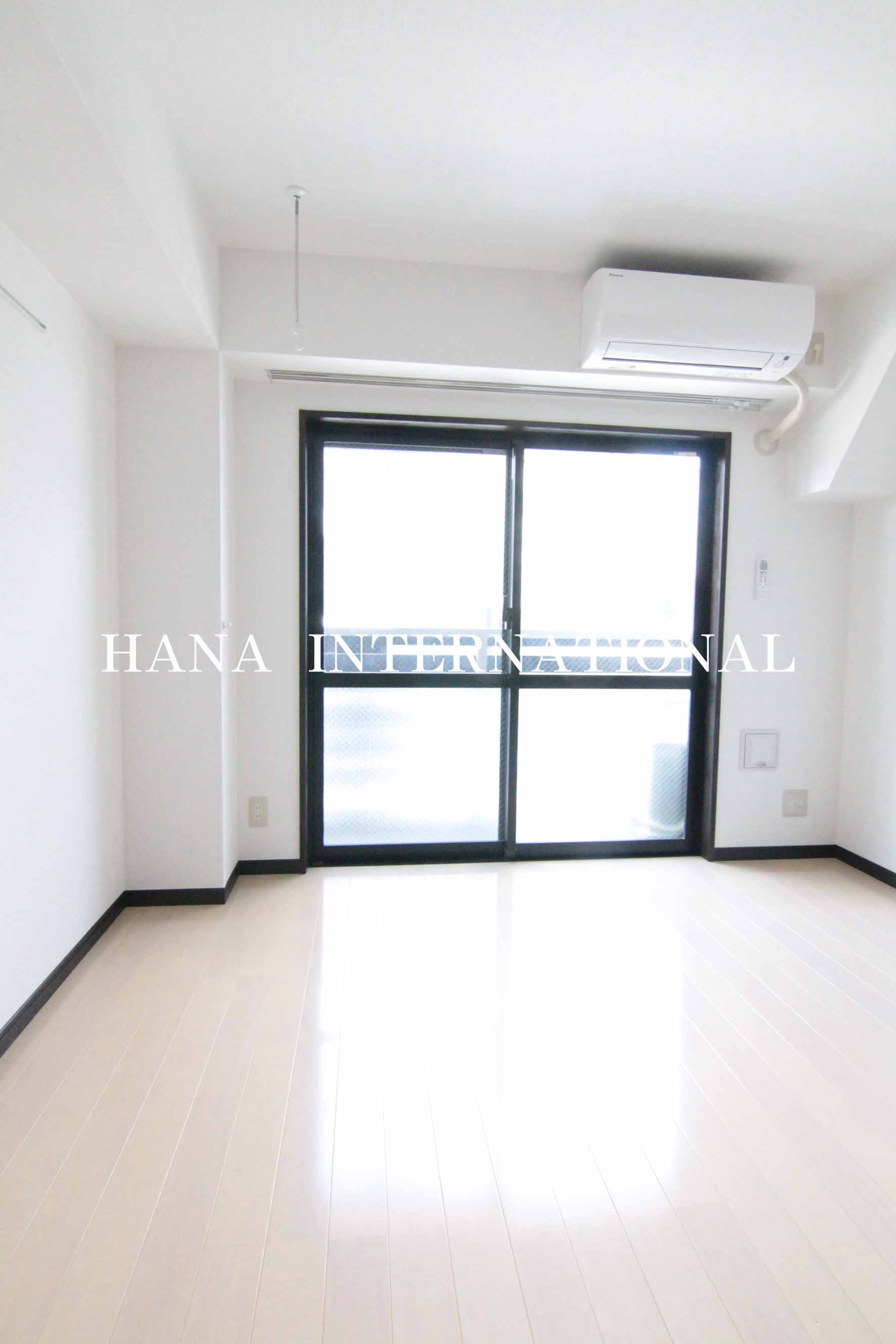 パレスの居間・リビング|他部屋参考写真