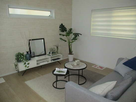 【居間・リビング】