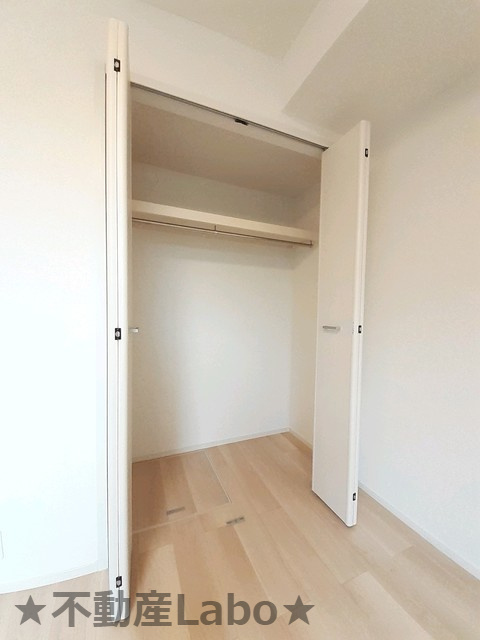 リヨン A　101の収納