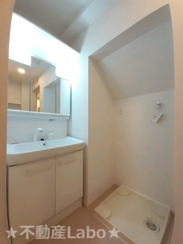 リヨン A　101の洗面所