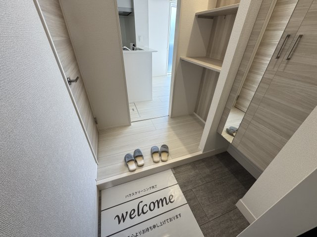 徳島市問屋町のアパートの玄関