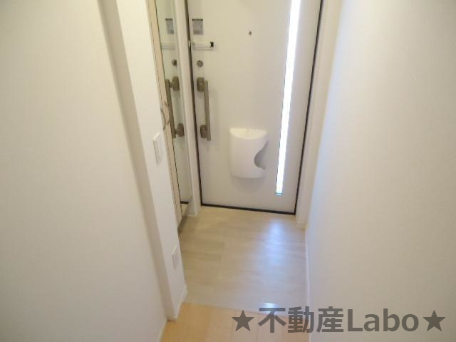 ヒールコートの玄関