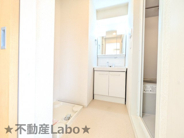 マリオ北島 Bの洗面所