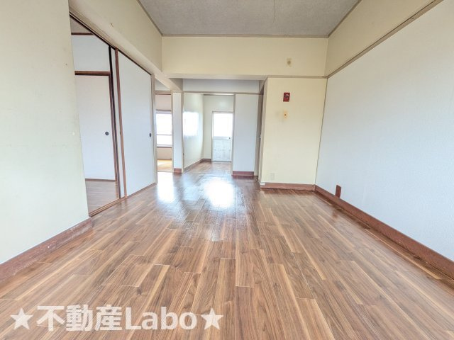 松茂マンション　