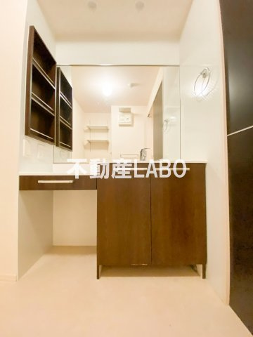 アゴーラ針中野の洗面所