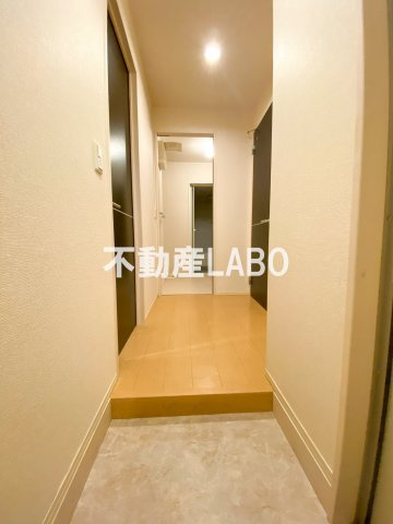 アゴーラ針中野の玄関