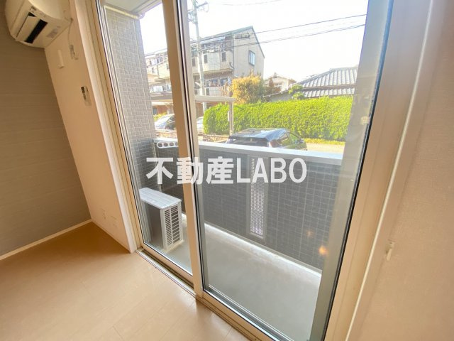 アゴーラ針中野のバルコニー