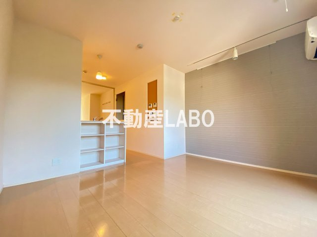 アゴーラ針中野の居間・リビング