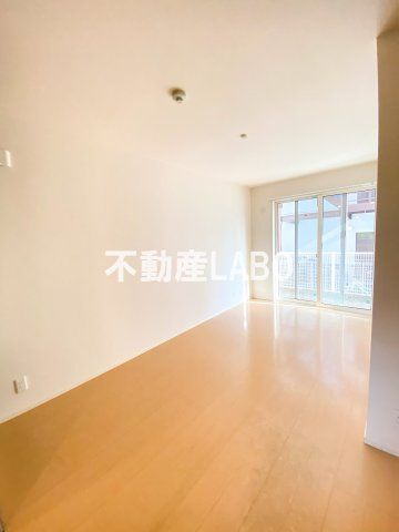 アゴーラ針中野の寝室