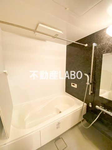 アゴーラ針中野の浴室