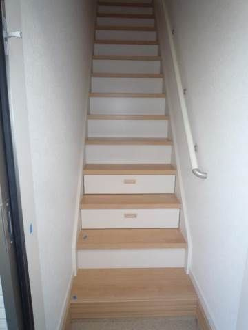 ソレイユ西国分寺の玄関