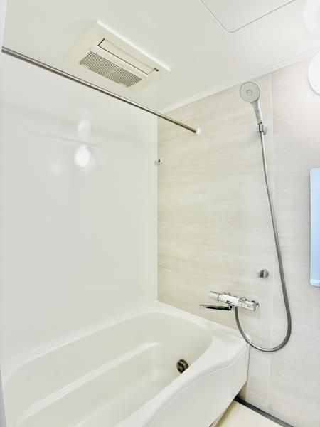 コスモリード葛西の浴室