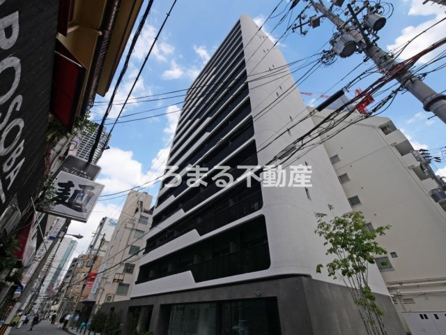 コンフォリア・リヴ北浜淡路町の外観