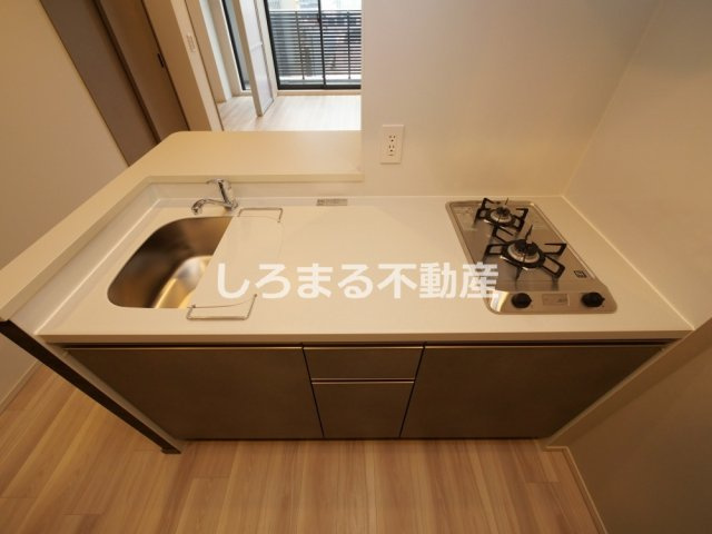 コンフォリア・リヴ北浜淡路町のキッチン