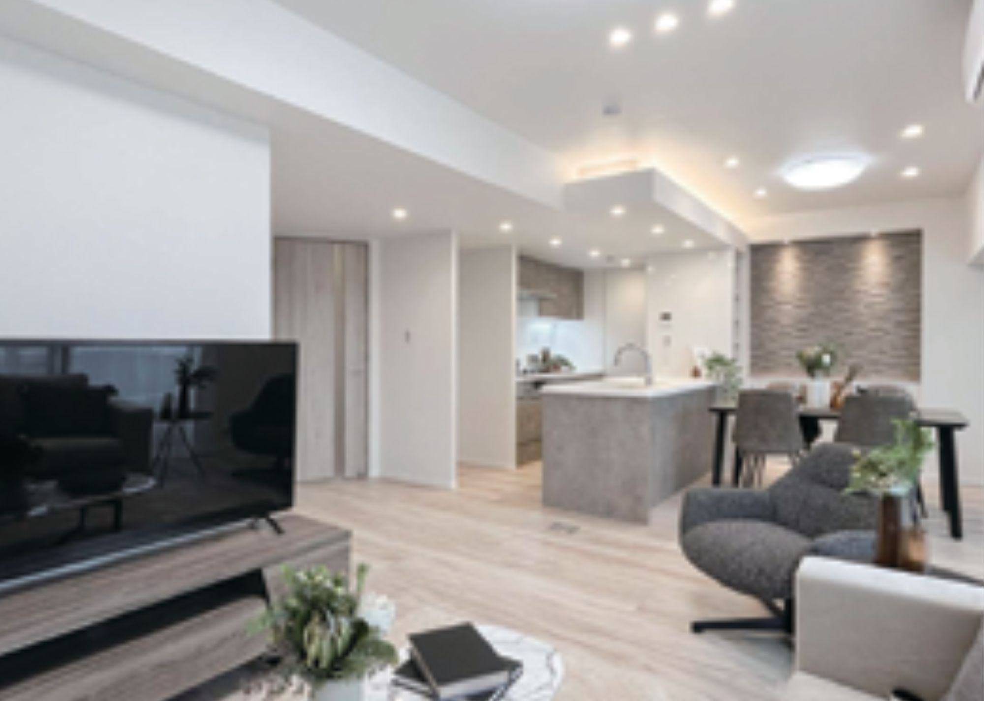 エバーグリーンパレス新宿の居間・リビング