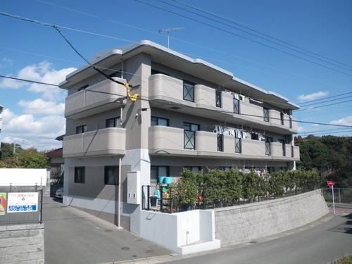 福岡市博多区空港前５丁目の賃貸マンション