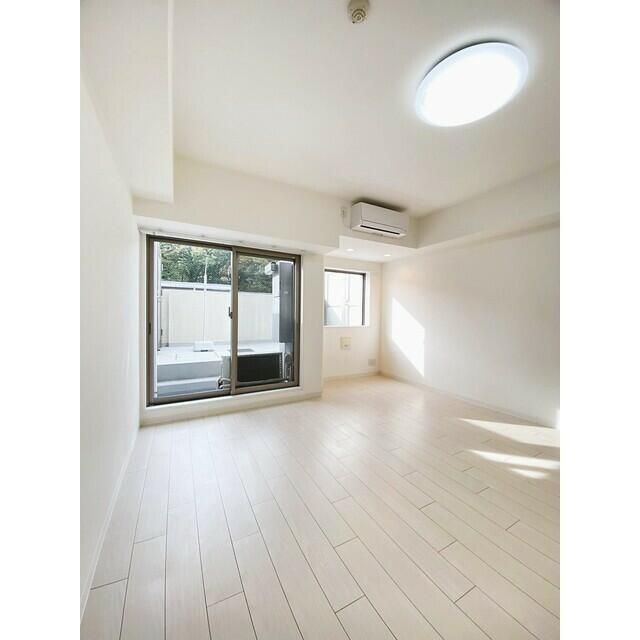 Ｂｅｖｅｒｌｙ　Ｈｏｍｅｓ　赤塚公園Ⅱの居間・リビング|☆スペシャリストなプロ賃貸師が接客対応させていただきます☆