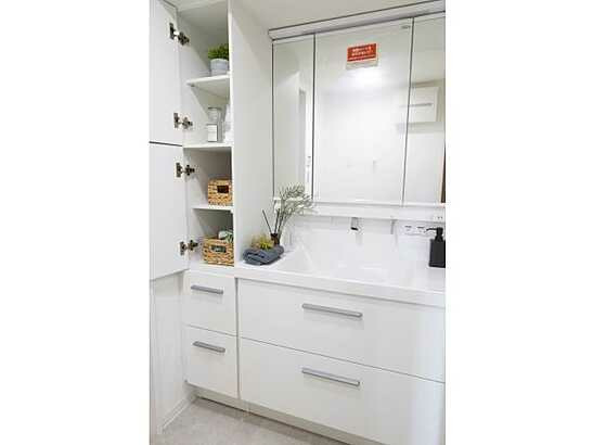 【独立洗面台】