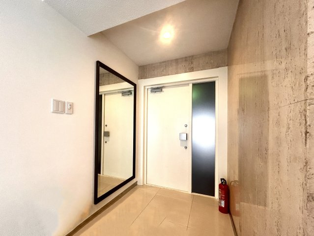 【玄関】 | カルム赤坂