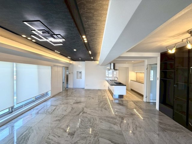 【居間・リビング】 | カルム赤坂