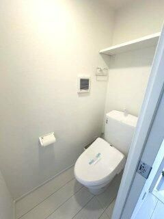 Ｐｒｅｆｅｒｒｅｄ　Ａｋａｂａｎｅのトイレ|☆このお部屋は仲介手数料0円です☆