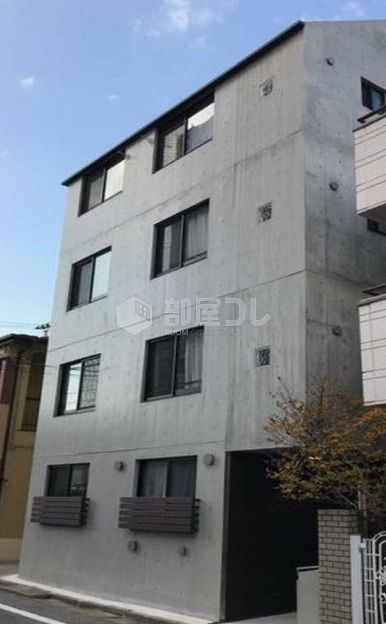 COCO　SQUARE　AYASE