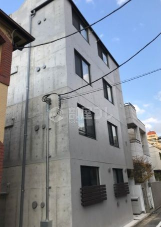 COCO　SQUARE　AYASE