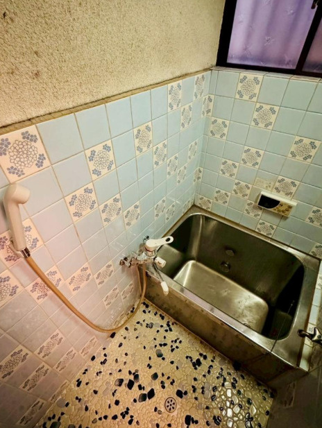 大阪市旭区高殿4丁目　中古戸建の浴室