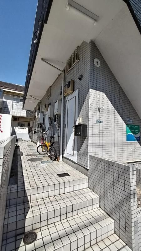 ローズアパートＦ２５番館Ａ　F-025Aのロビー