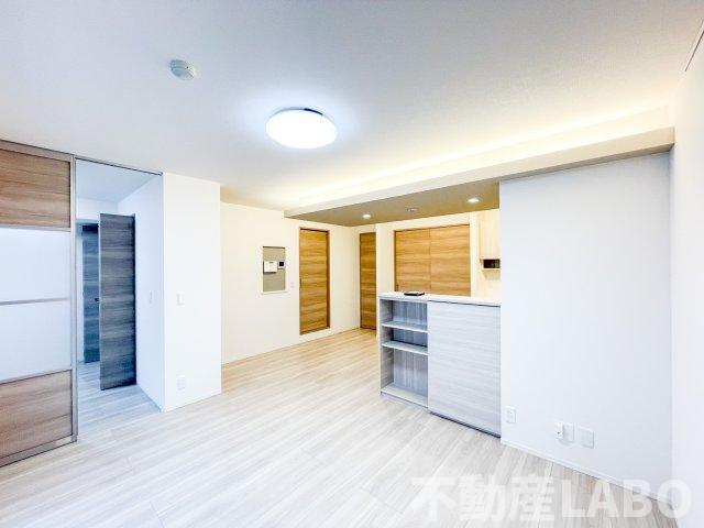 Clashist平野西Eastの居間・リビング