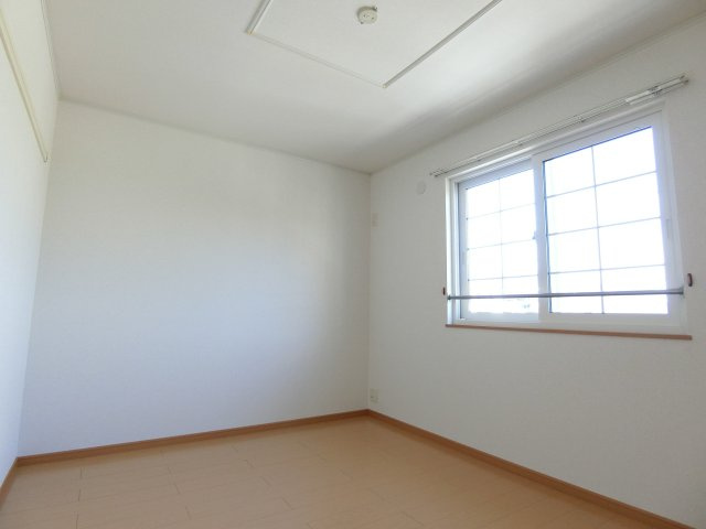 マ　ヒューナ　Ａの洋室