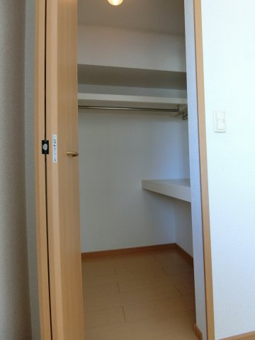 マ　ヒューナ　Ａの収納