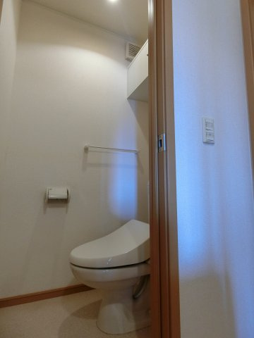 マ　ヒューナ　Ａのトイレ