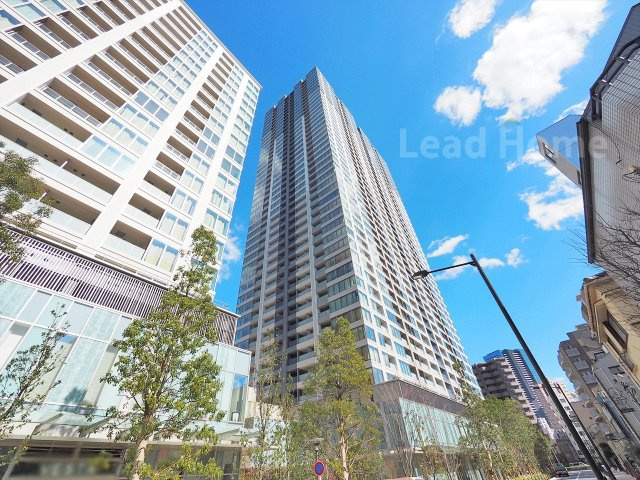 【外観】 | 白金ザ・スカイEAST棟 | 港区白金1丁目に建つ「白金ザ・スカイ」。地下1階付地上45階建・総戸数1247戸の大規模タワーマンションです。