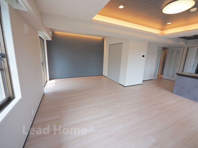 【居間・リビング】 | パロス白金 | 2面バルコニーに面した明るいLDK（約20.0帖）