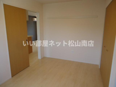 【洋室】 | エスペランサ針田