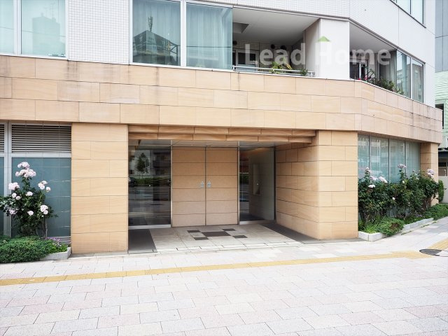 【エントランス】 | ラ・マーレ白金 | ダブルオートロックでセキュリティ面も安心！