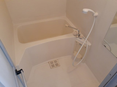 【浴室】 | グリーンヴィラージュＢ