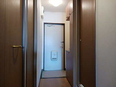 【玄関】 | ジュネスＢ