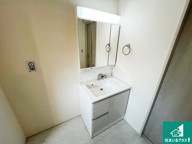 加古川市別府町新野辺北町　第7期　新築一戸建ての外観|周辺は落ち着いた街並みの住宅地！子育てがしやすい住環境です！まだ未完成ですが、現地でしかわからない事もございます。是非一度ご覧ください。