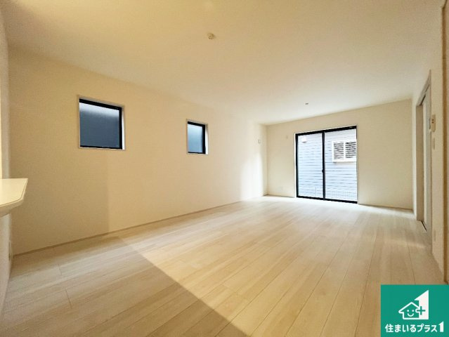 加古川市別府町新野辺北町　第7期　新築一戸建ての外観|周辺は落ち着いた街並みの住宅地！子育てがしやすい住環境です！まだ未完成ですが、現地でしかわからない事もございます。是非一度ご覧ください。